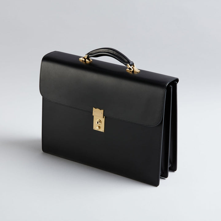 【美品・希少非売品】LARK 本革 牛革 ビジネスバッグ 箱付き 2026年最新】Yahoo!オークション -lark バッグの中古品・新品・未使用