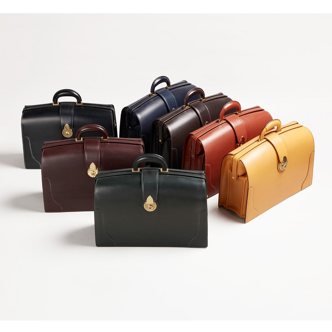 お値下げ致しました！ バーバリー レザー ダレスバッグ 本革 aok2558lainner.jpg