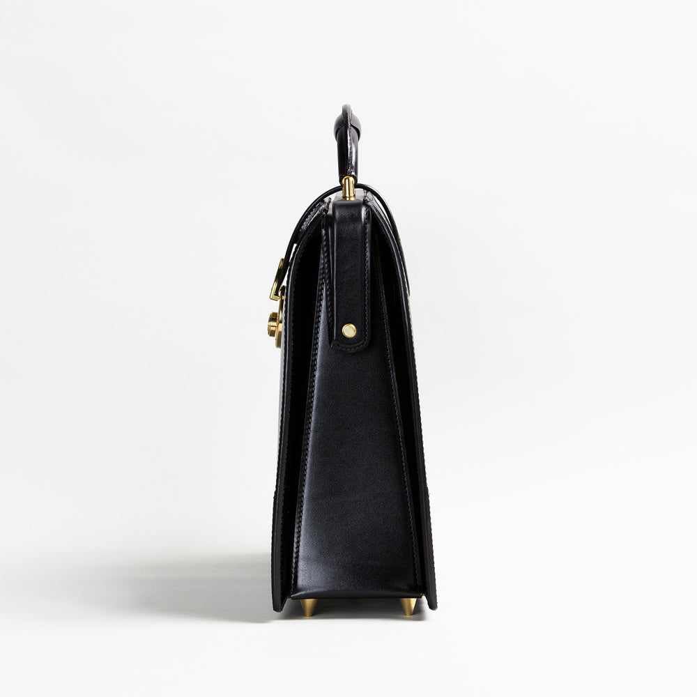 大峽製鞄(おおばせいほう)こだわりの逸品｜ダレスバッグ