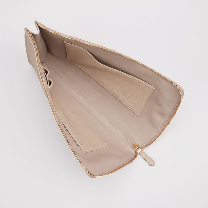 大峽製鞄 ( おおばせいほう ) － ドキュメントケース A4サイズ 抱え式