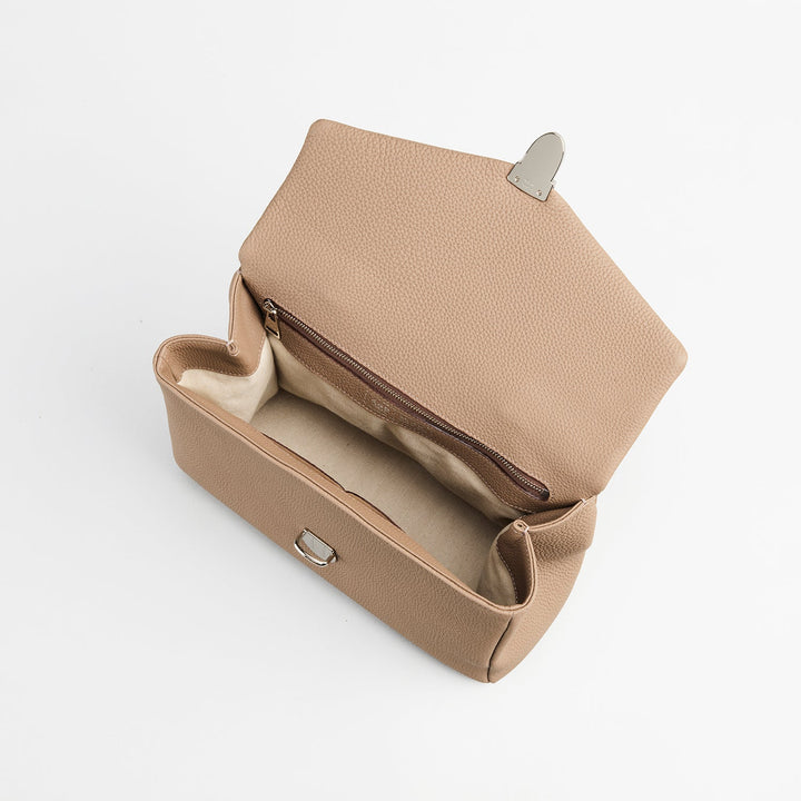 MIRACLE WORKS 阿修羅 9cm イエローバック 大峽製鞄のハンドバッグ－『レイロウ 28』ミニサイズ