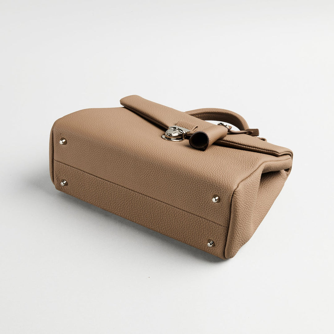 大峽製鞄のハンドバッグ－『レイロウ 28』ミニサイズ・ハンドバッグ