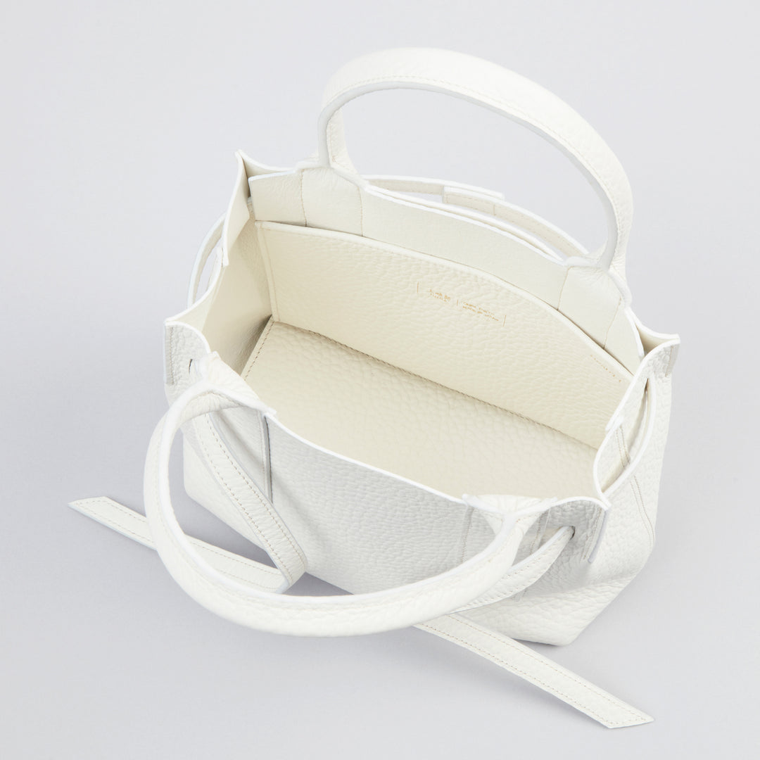 大峽製鞄－【1383-3-QTW】店舗限定商品〈LTD〉一枚仕立てトートXS