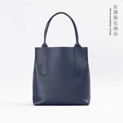 【1385-2-QTW】店舗限定商品一枚仕立て肩掛けトートM『トワリ30』（ブラック）
