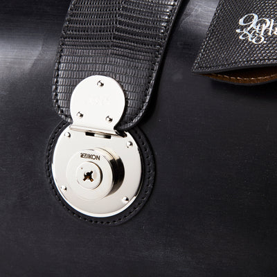 《90周年記念》【90-1135-BRD×LZD】『ザ・ダレスバッグ』(ブラック-シルバー)