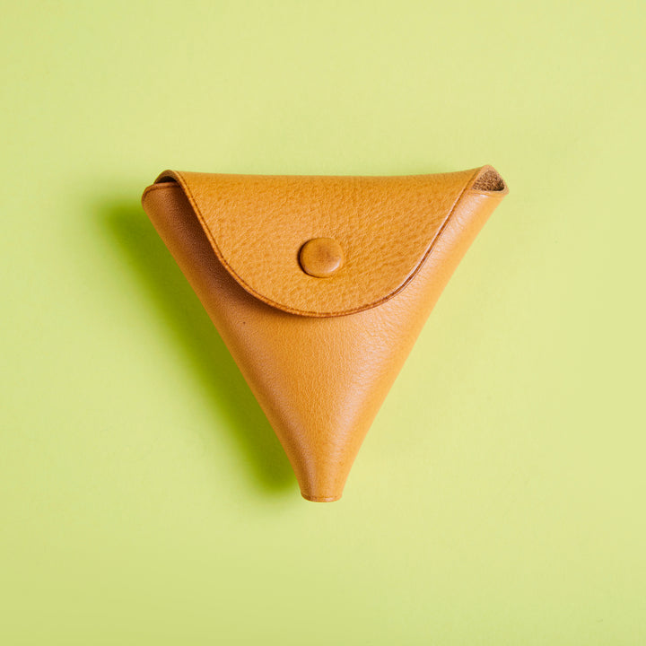 OhbaⓇLabo. 【 R-023-MBX 】三角コインケース（ チョコ ） – Ohba&Co