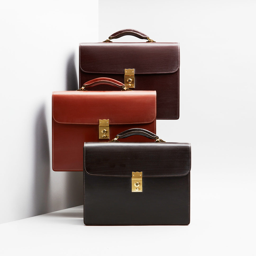 美品 現行 ダンヒル カドガン 二室 2way 大容量 ビジネスバッグ ブラウン 極美品 ダンヒル カドガン 2室 2way ビジネスバッグ 本革 ダーク