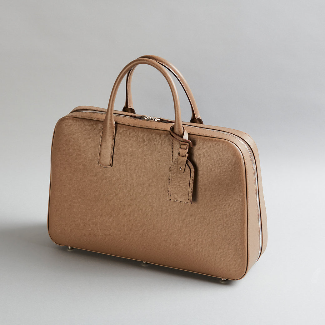 大峽製鞄のアイコン的ビジネスバッグ－『ゲント・メディア』スリム 