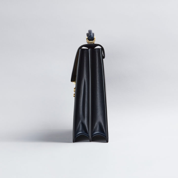 1OHBABAG-22112114907_720x.jpg?